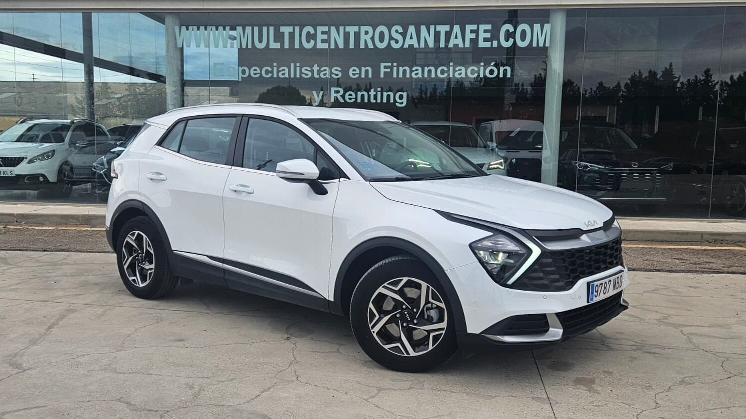 KIA Sportage (1.6 CRDi MHEV 100kW (136CV) Business 4x2) en Zaragoza