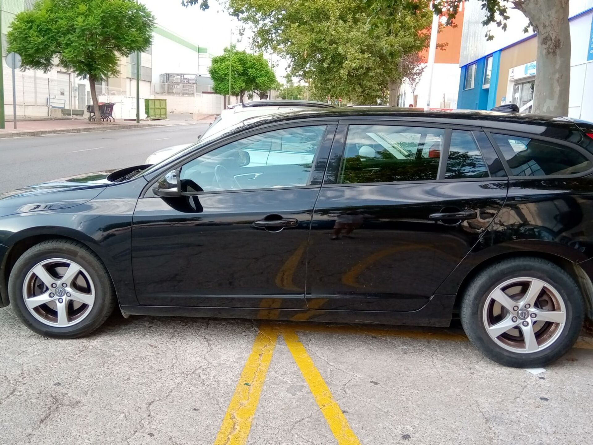 Imagen 2 de VOLVO V60