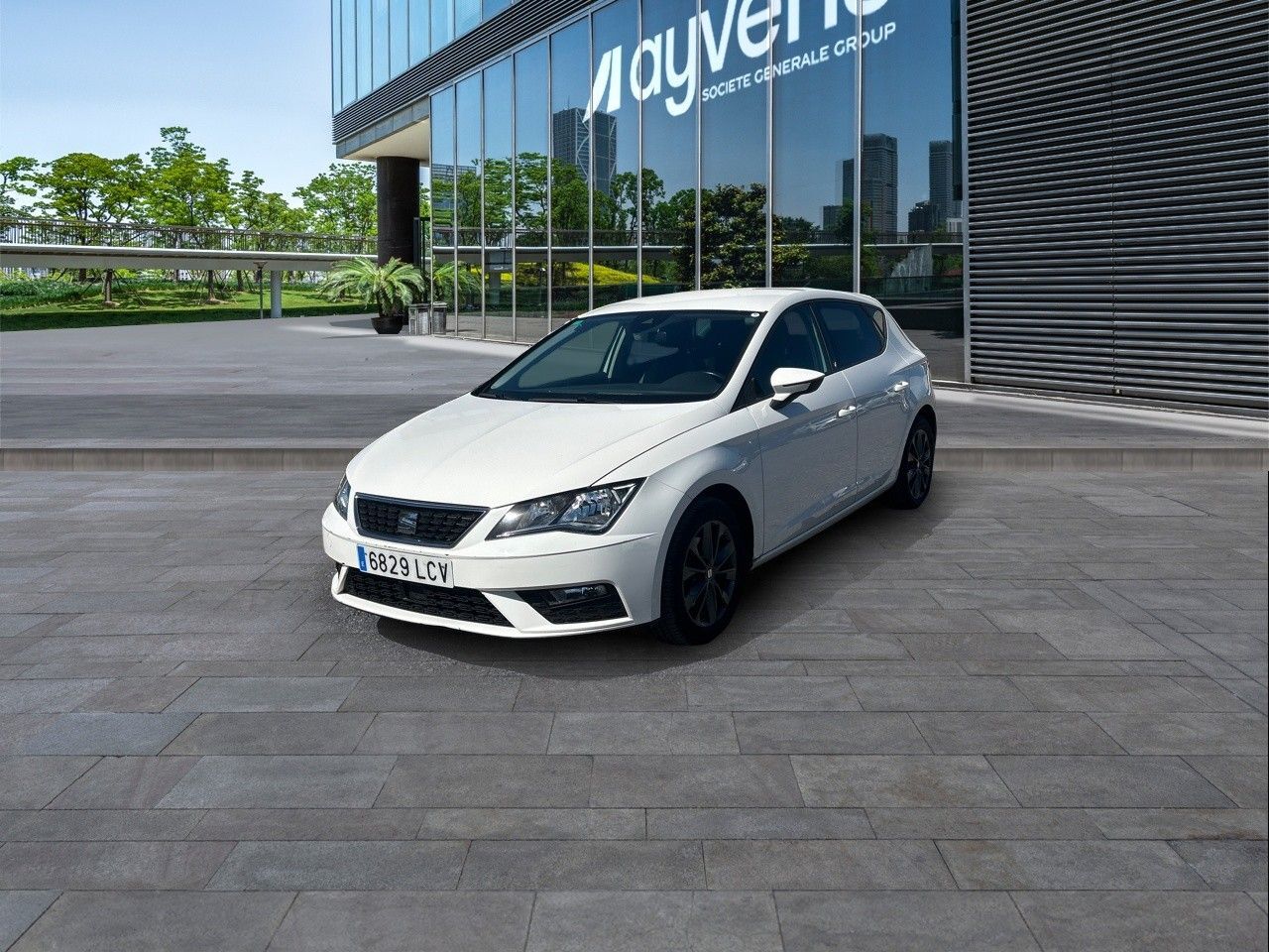 SEAT León (1.5 TGI GNC S&S Style Visio Edition 96 kW (130 CV)) en Madrid