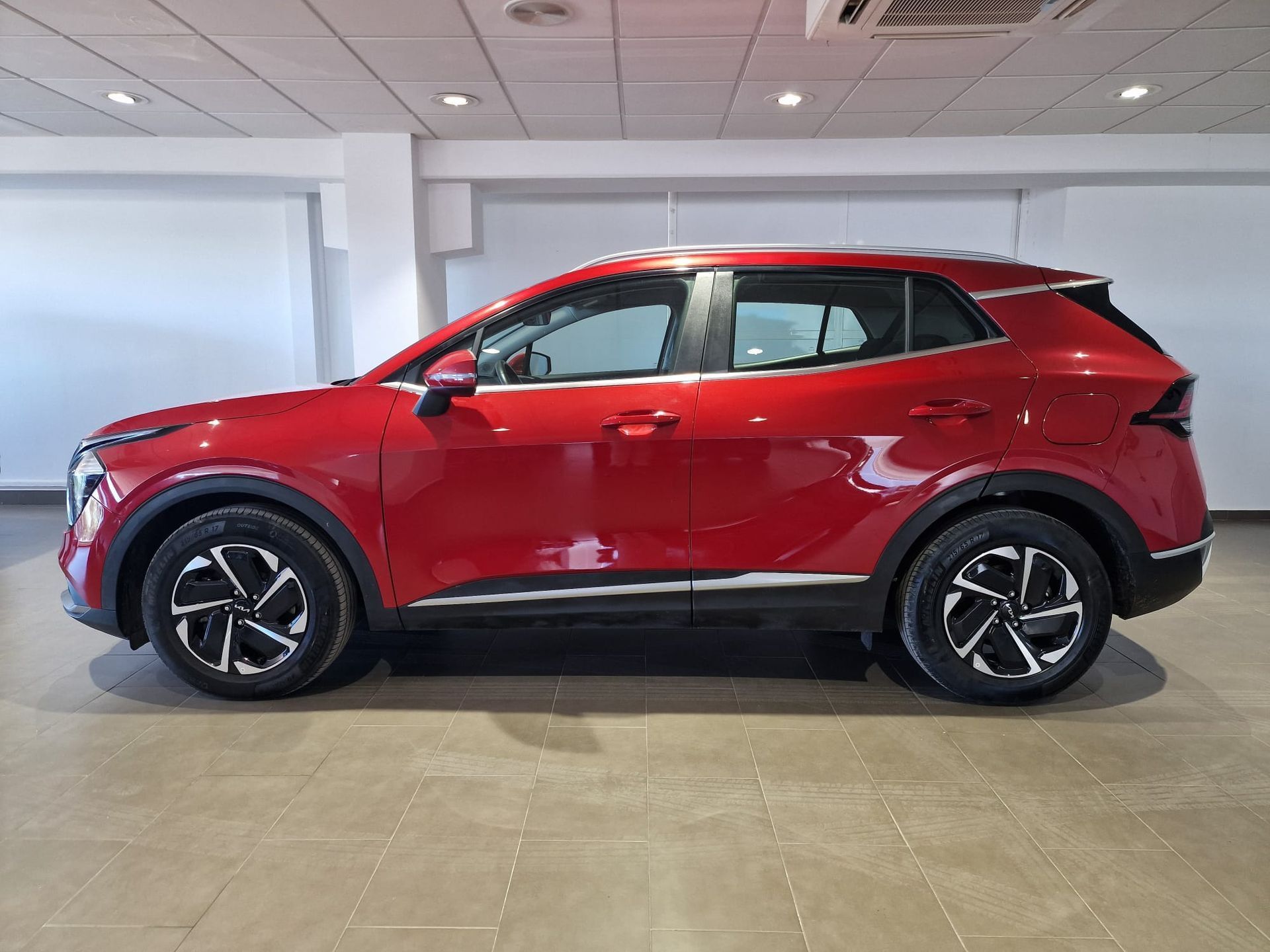 Foto del KIA Sportage 1.6 T-GDi HEV Tech