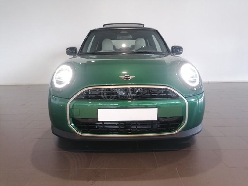 Foto del MINI Mini Cooper 3 Puertas C Favoured Aut.