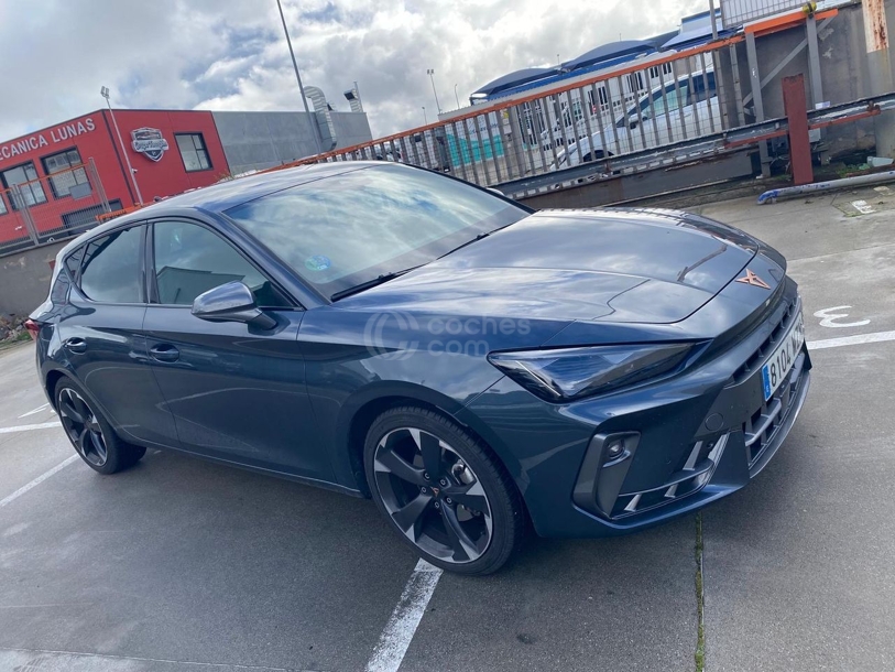Foto del CUPRA León 1.5 ETSI DSG 110Kw
