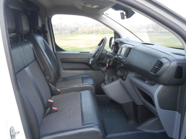 Foto del OPEL Vivaro Furgón 1.5D M Carga Standard Express 120