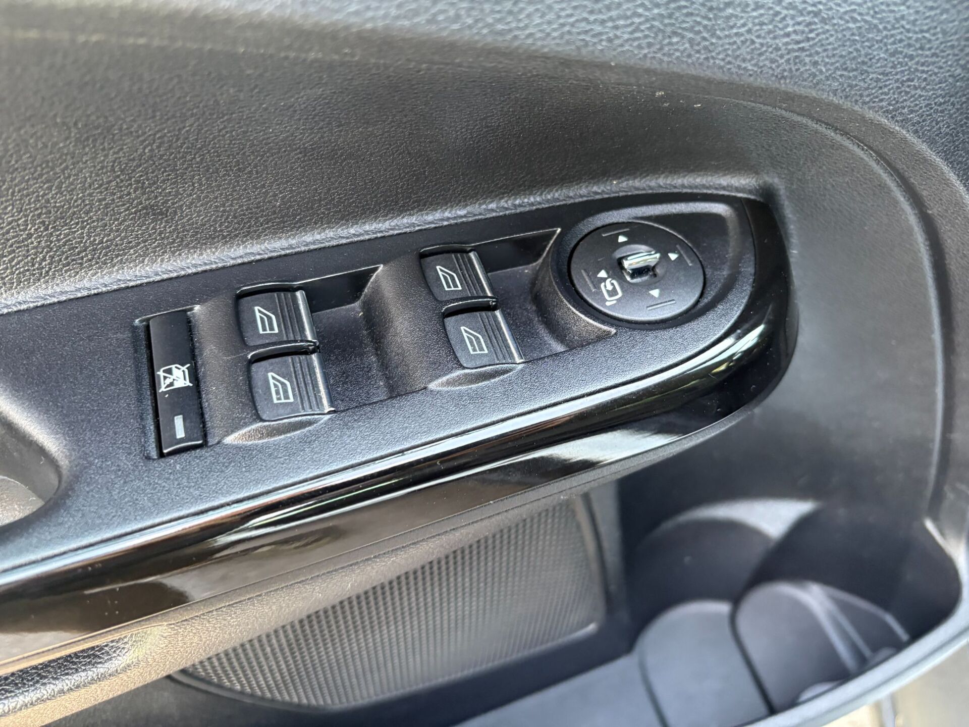 Imagen 2 de FORD B-Max