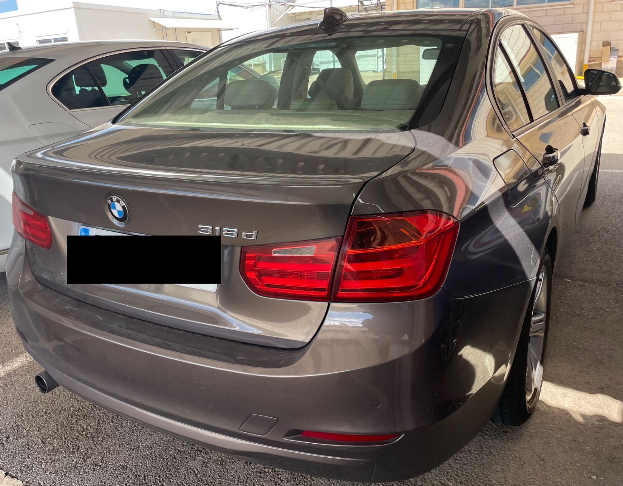 Foto del BMW Serie 3 318d Essential Edition