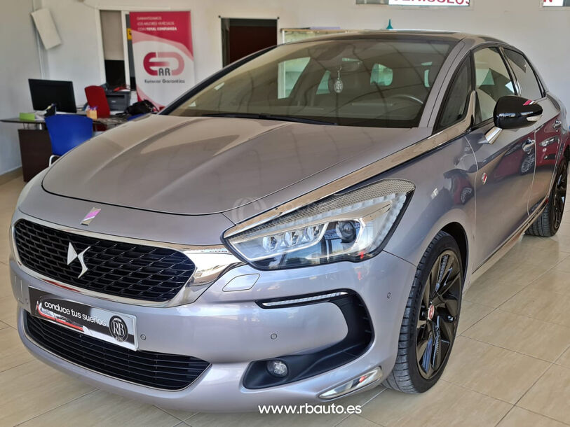 Foto del DS DS5 DS 5 2.0BlueHDi S&S Performance Line EAT6 180