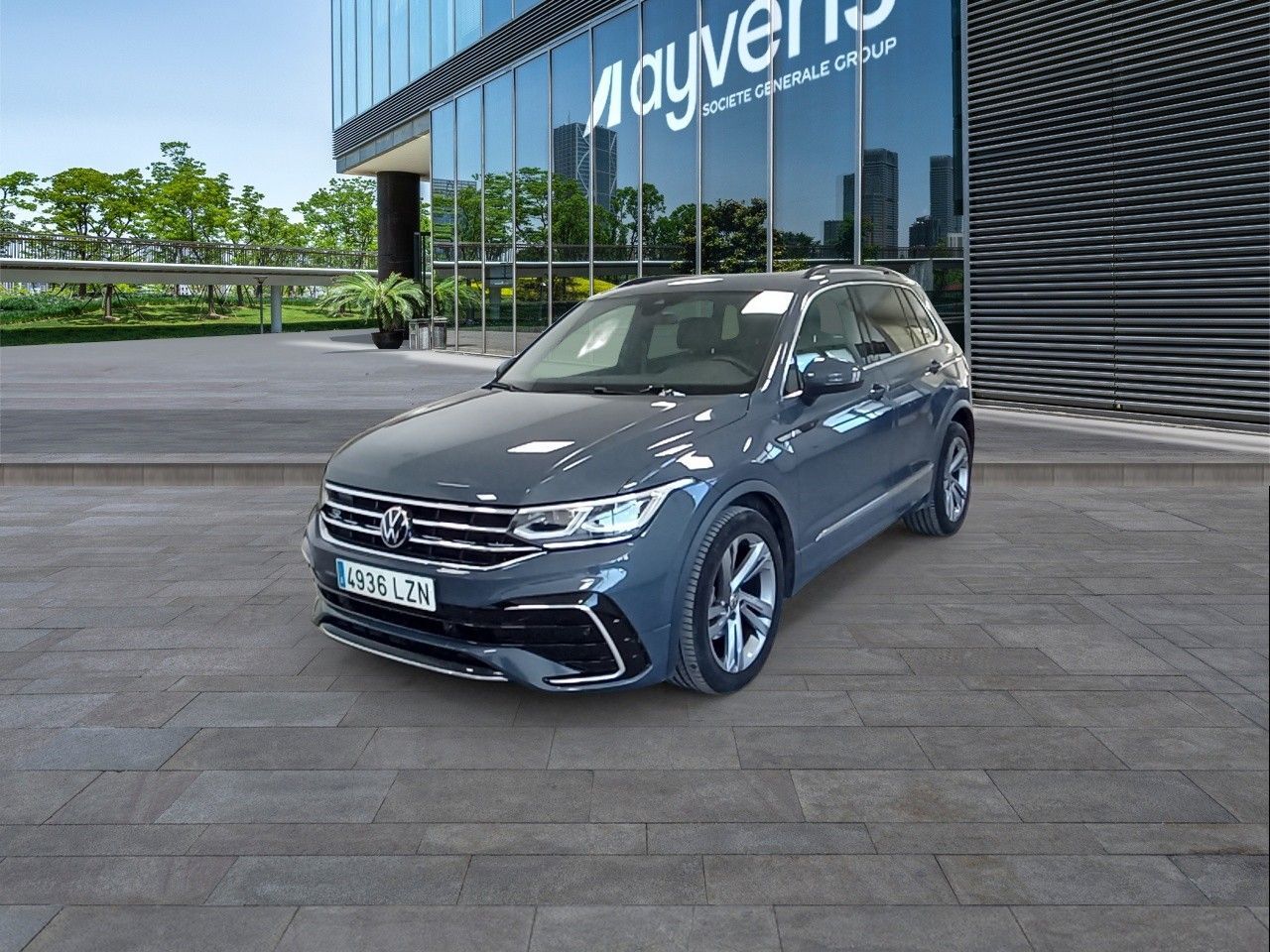 VOLKSWAGEN Tiguan (R-Line 2.0 TDI 110 kW (150 CV) DSG) en Madrid