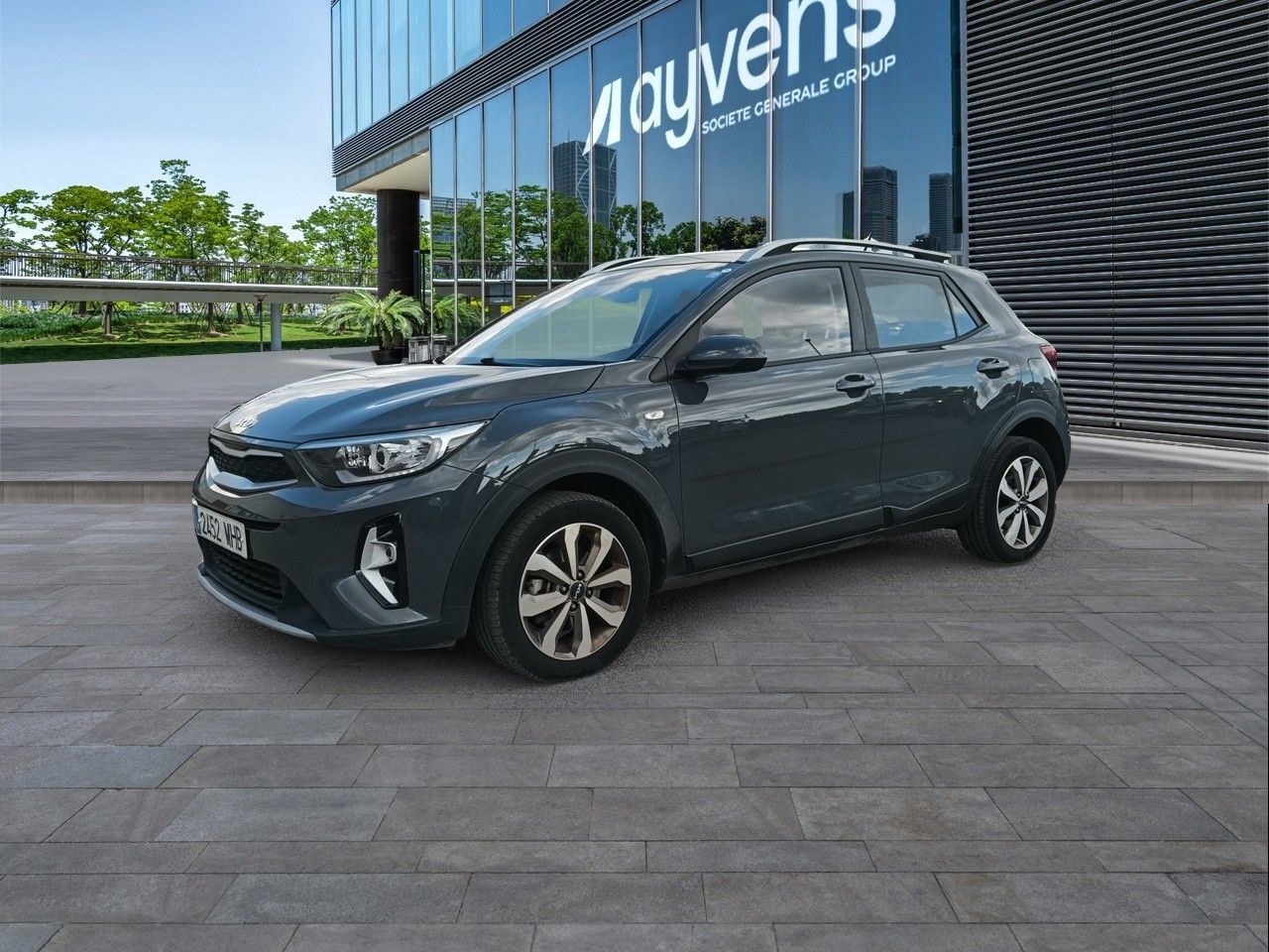 KIA Stonic (1.0 T-GDi MHEV iMT Concept 74 kW (100 CV)) en Madrid