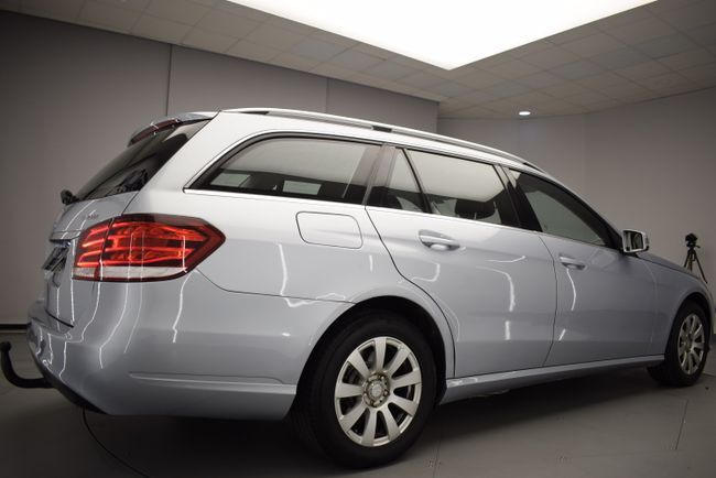 Foto del MERCEDES Clase E E Estate 220 BT Elegance