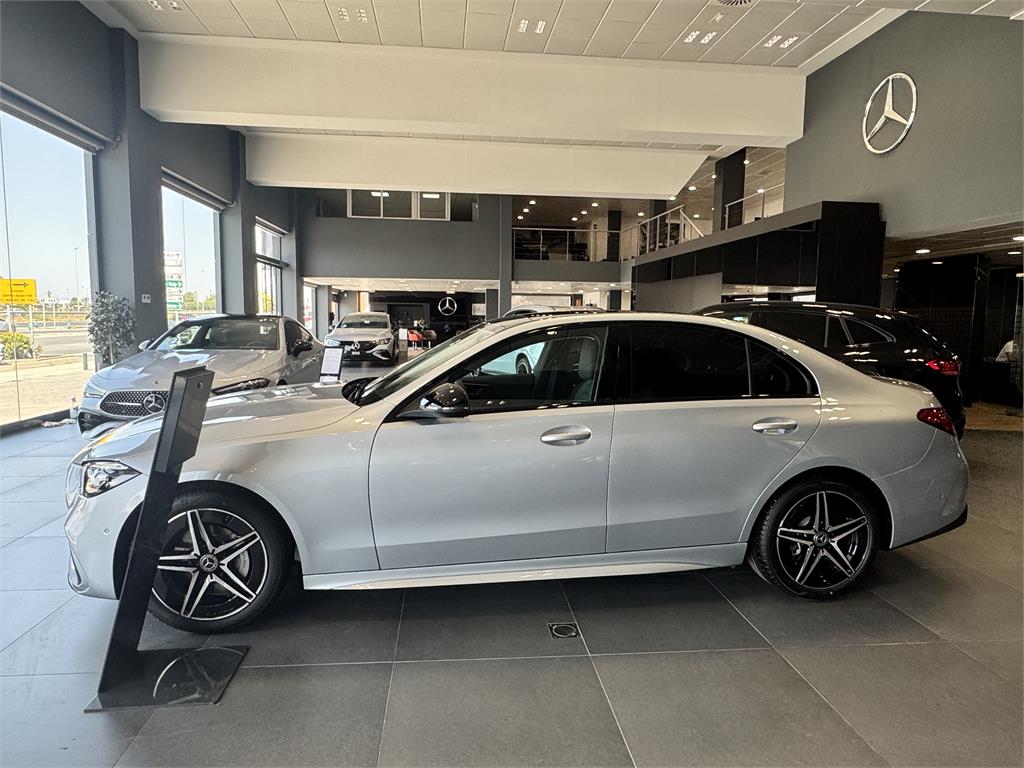 MERCEDES Clase C (C 220 d Berlina) en Valencia