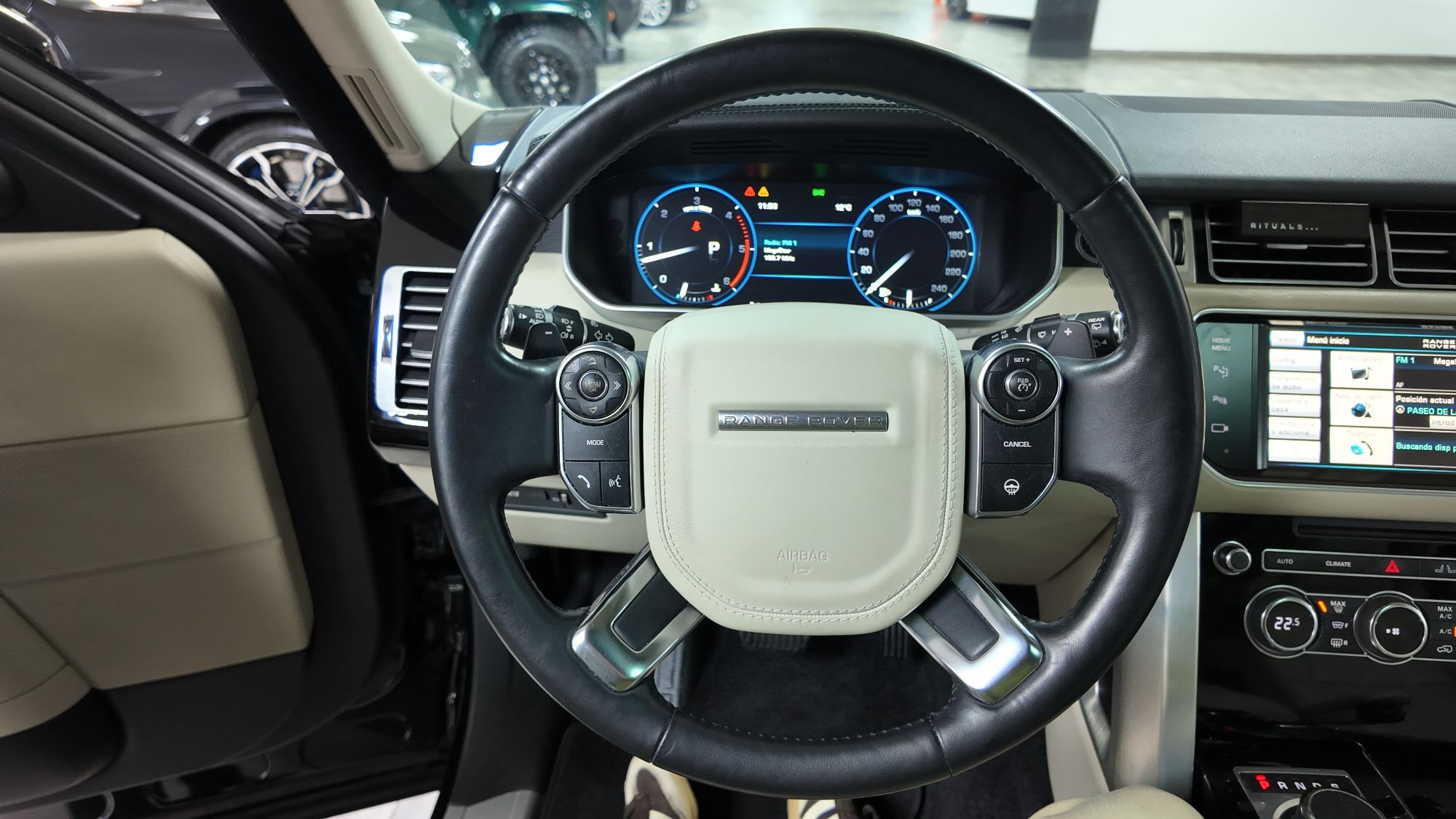 Foto del LAND ROVER Range Rover 4.4SDV8 Vogue Aut.