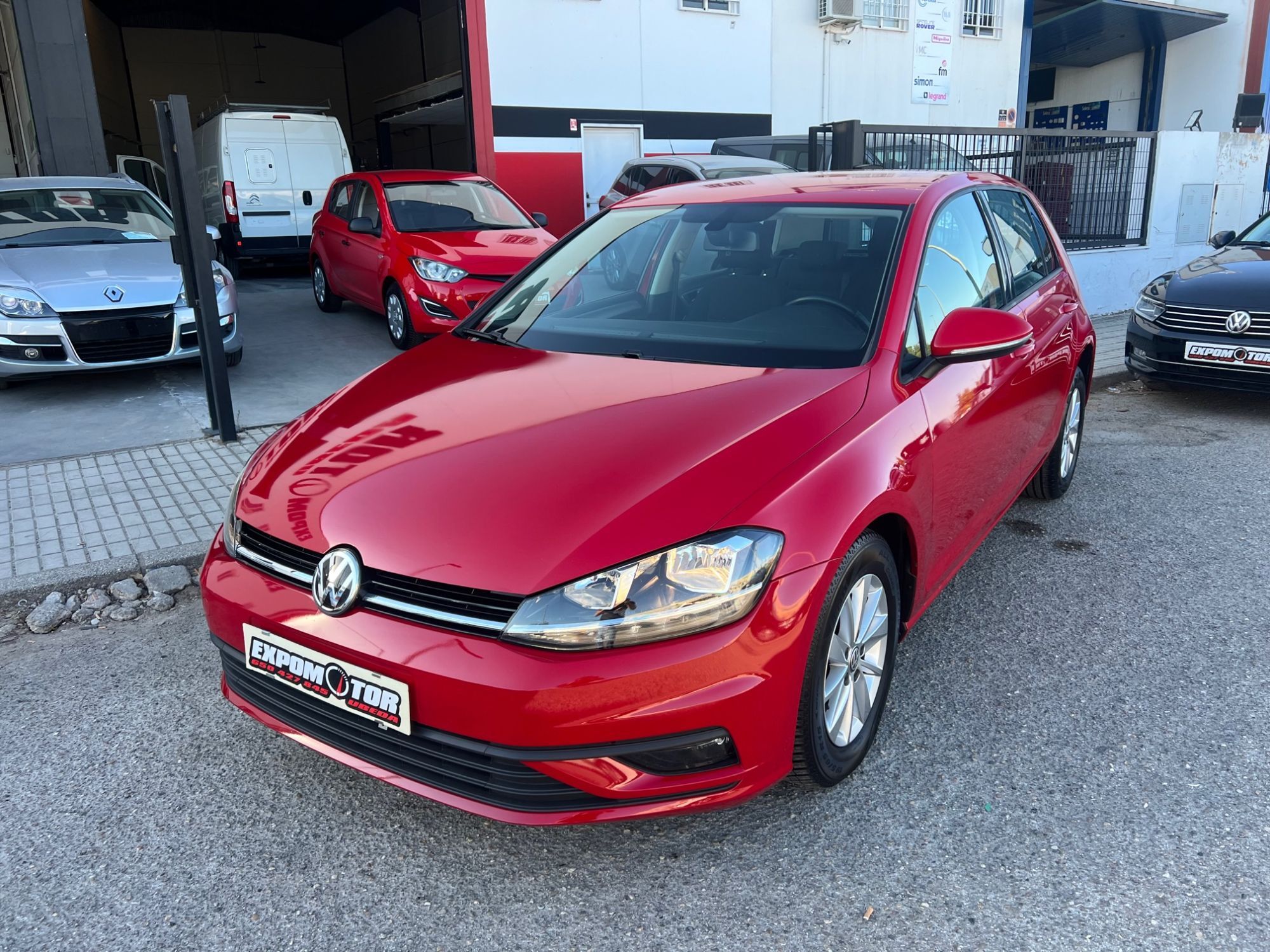 VOLKSWAGEN Golf (1.0 TSI Edition 85kW) en Jaén