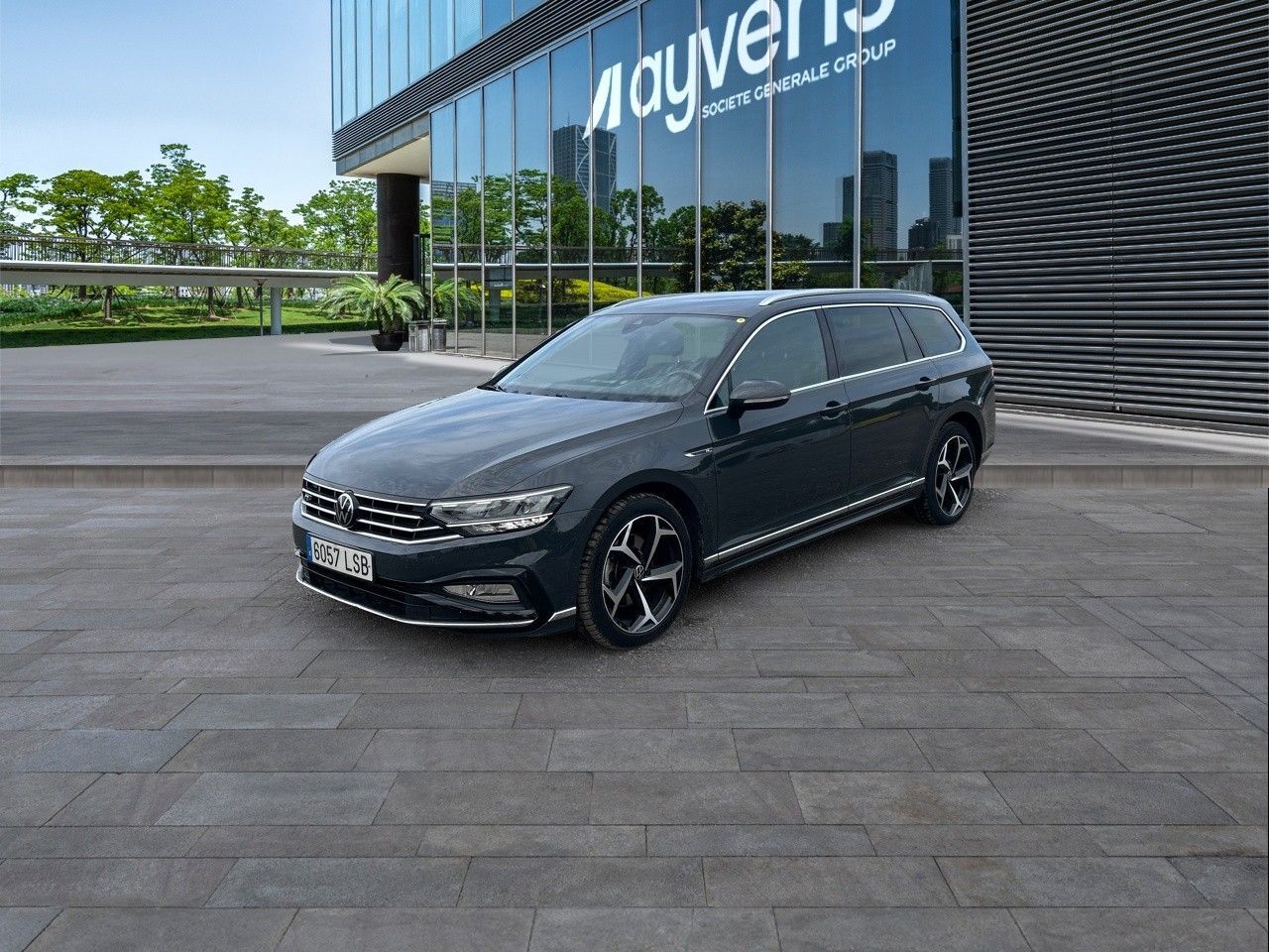 VOLKSWAGEN Passat (R-Line 2.0 TDI 110 kW (150 CV) DSG) en Madrid