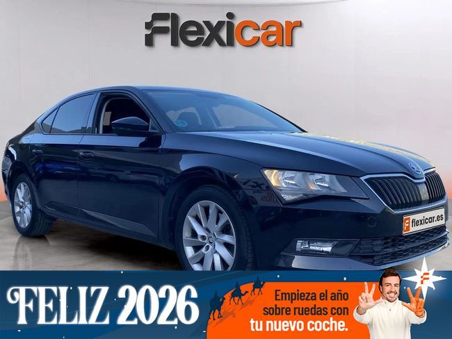SKODA Superb (2.0 TDI 110KW (150cv) DSG Active) en Granada
