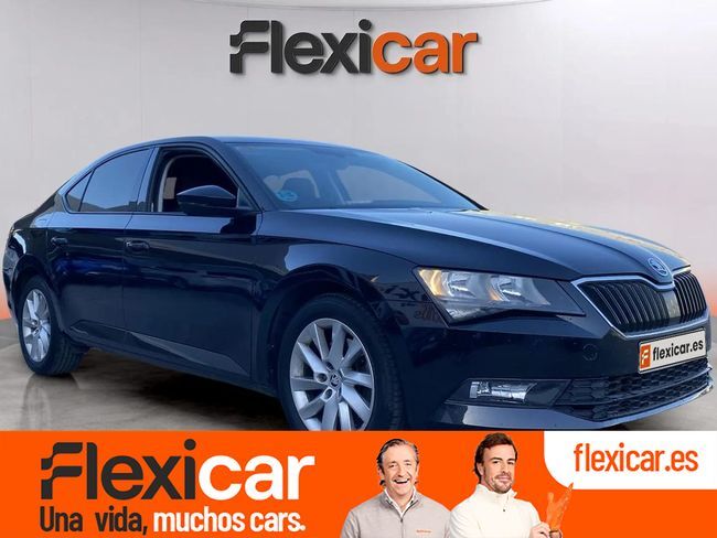 SKODA Superb (2.0 TDI 110KW (150cv) DSG Active) en Granada