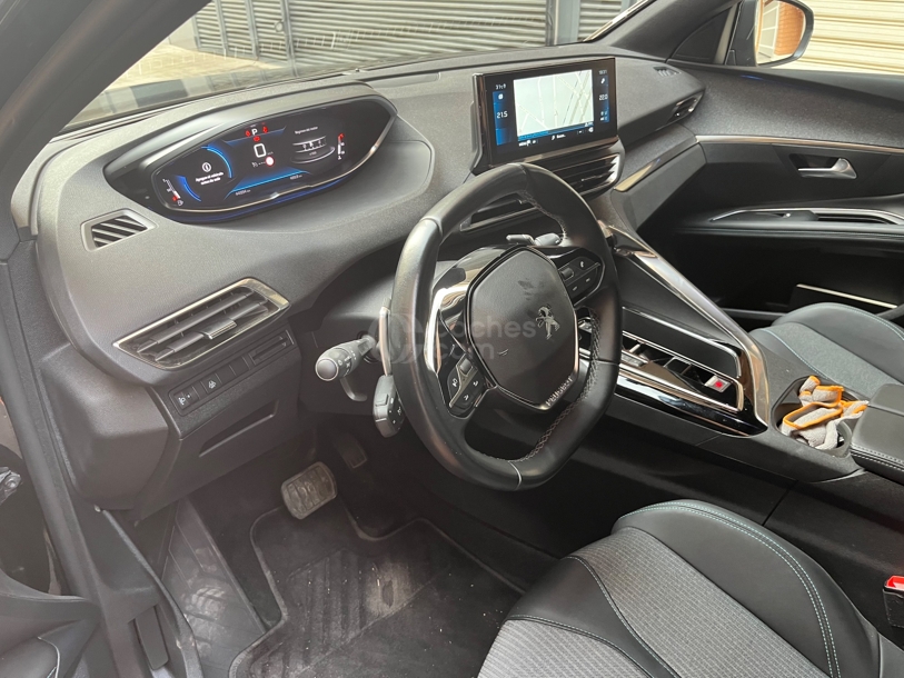 Foto del PEUGEOT 3008 1.5BlueHDi Allure Pack S&S EAT8 130