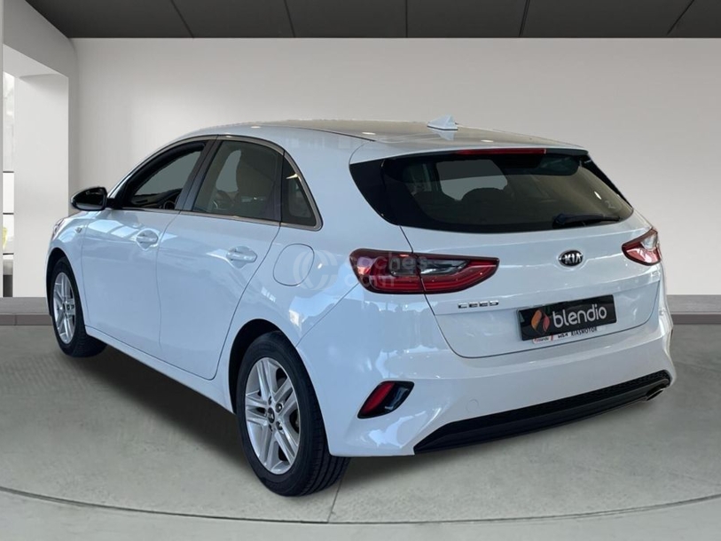 Foto del KIA Ceed 1.6 CRDI Eco-Dynamics Drive 115