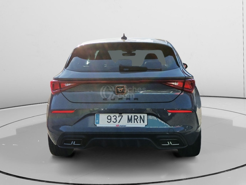 Foto del CUPRA León 1.5 ETSI DSG 110Kw