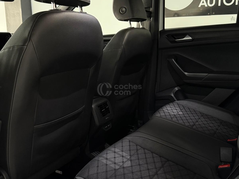 Foto del VOLKSWAGEN T-Roc 1.5 TSI R-Line