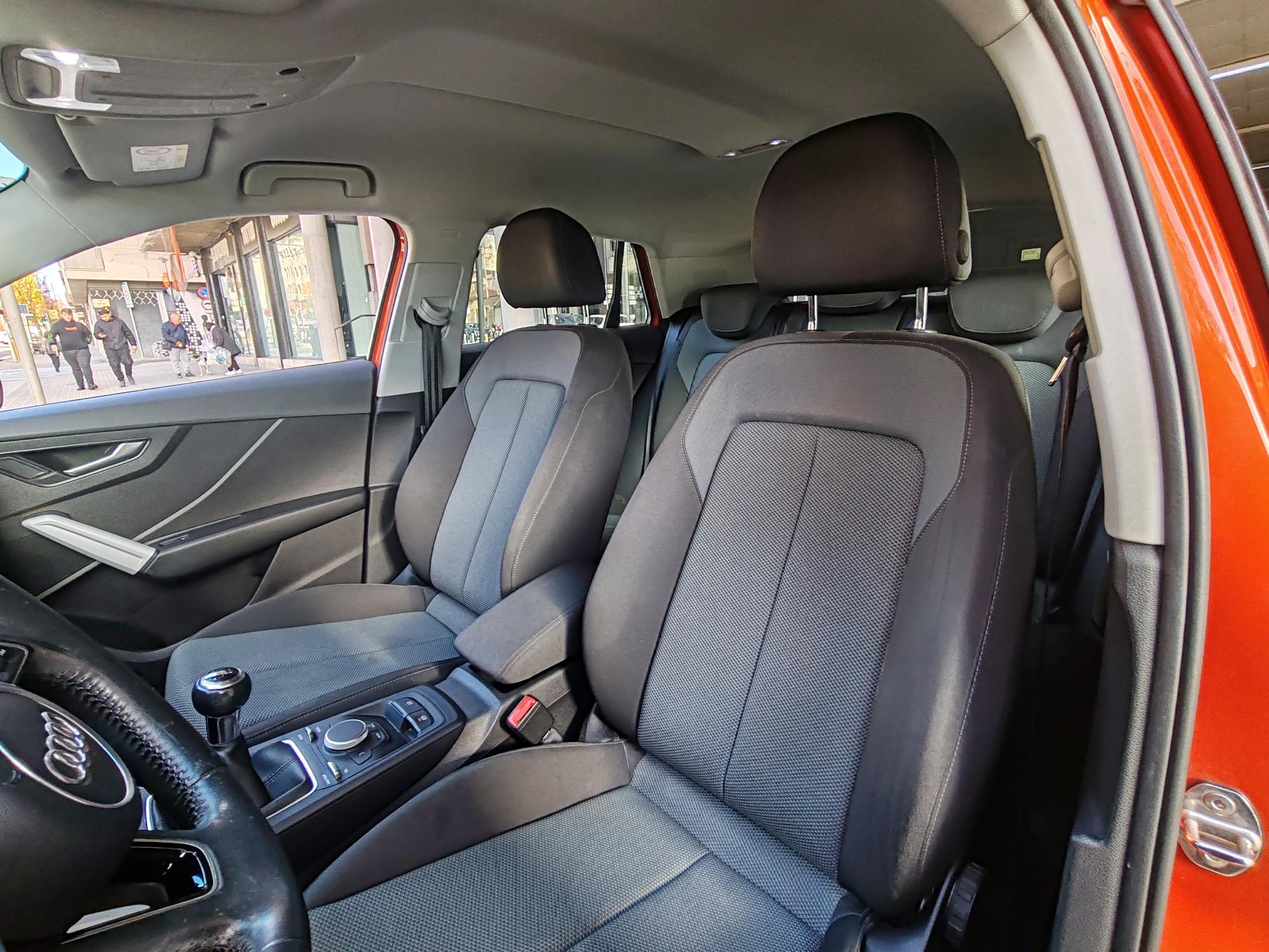 AUDI Q2 (1.6TDI Design edition 85kW) en Barcelona