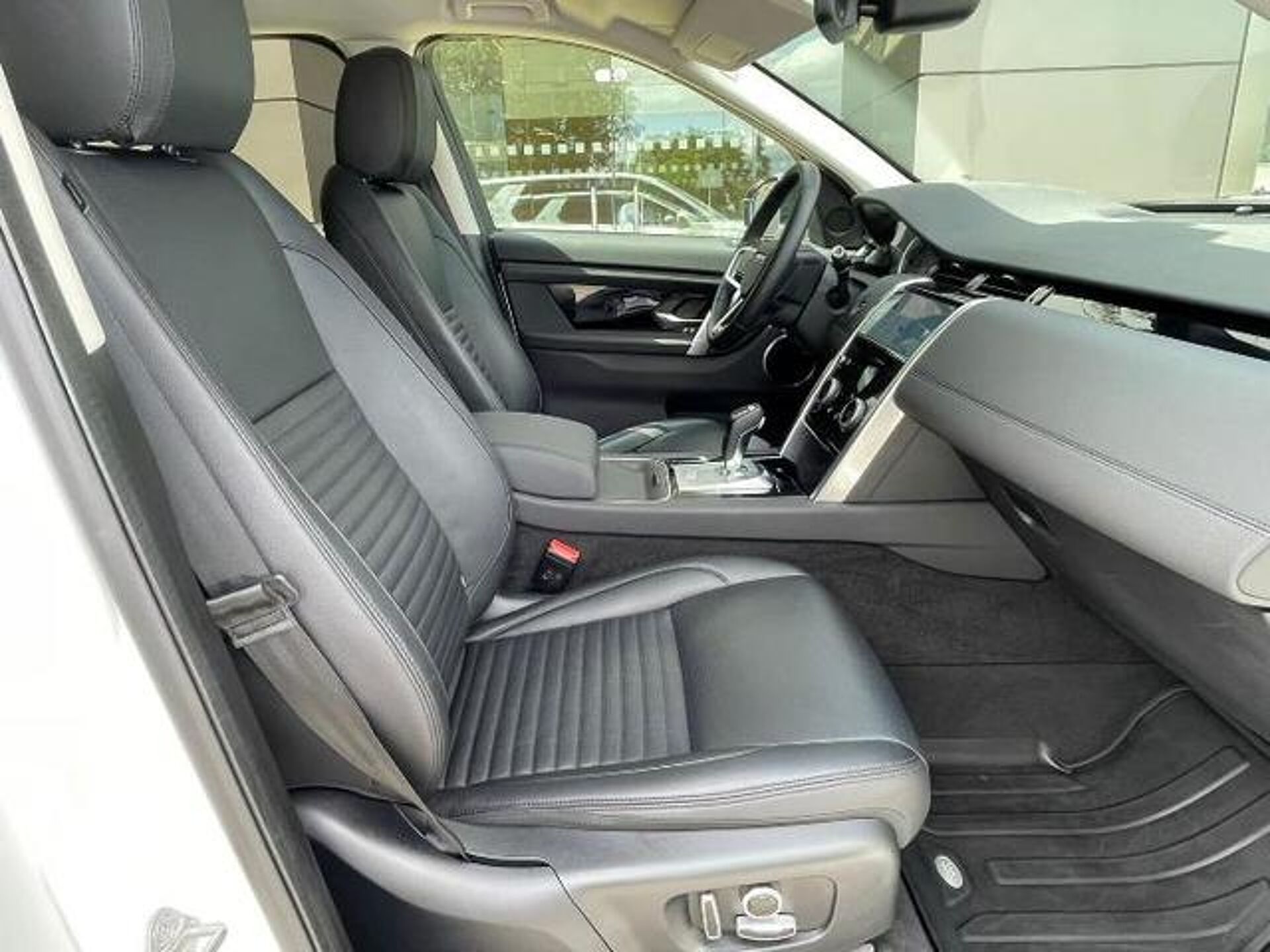 Imagen 3 de LAND ROVER Discovery Sport