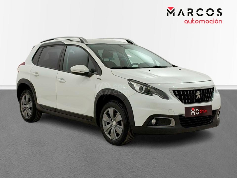 Foto del PEUGEOT 2008 1.2 PureTech S&S Signature 110