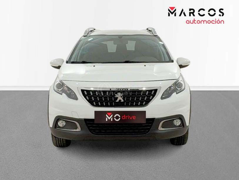 Foto del PEUGEOT 2008 1.2 PureTech S&S Signature 110