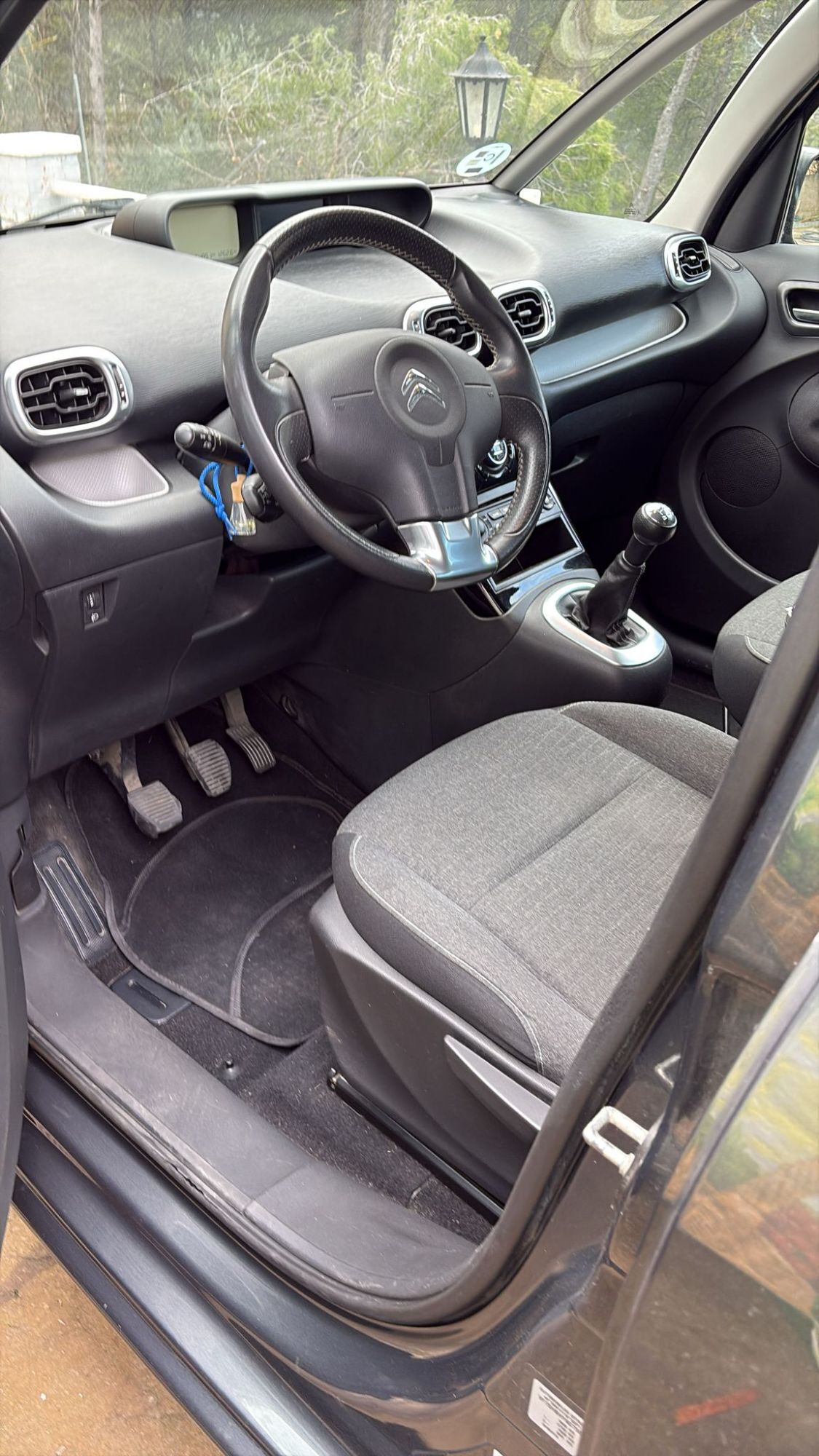 Foto del CITROEN C3 1.6BlueHDi S&S Feel Edition 100