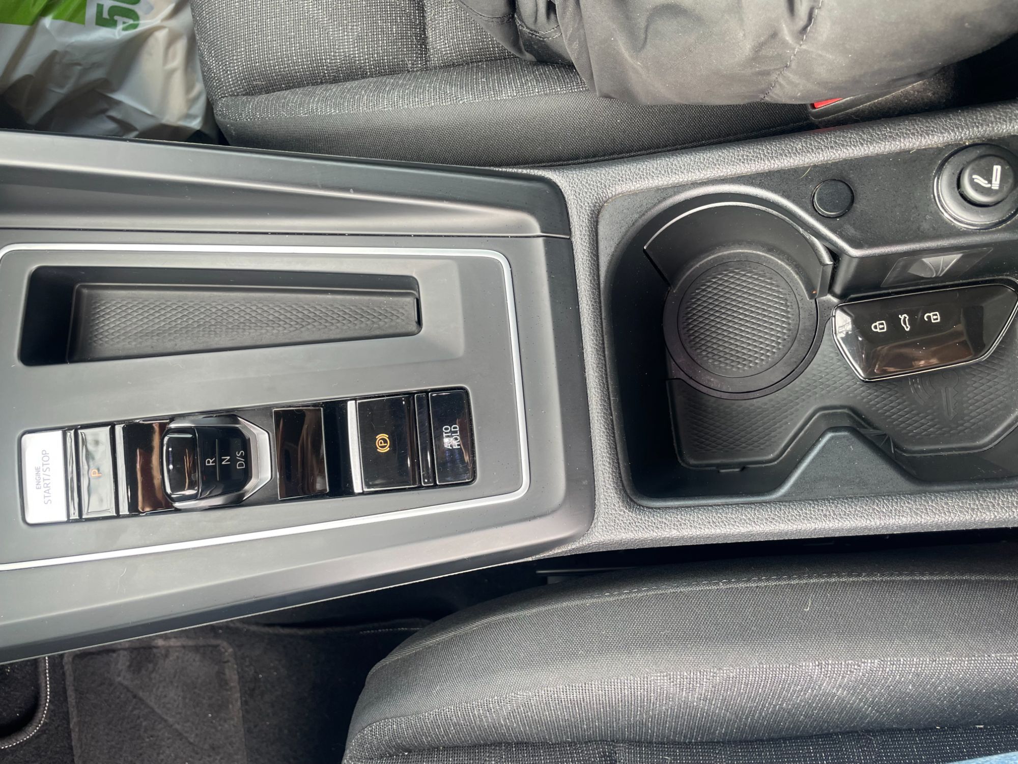 Foto del VOLKSWAGEN Golf 2.0TDI Life DSG 110kW