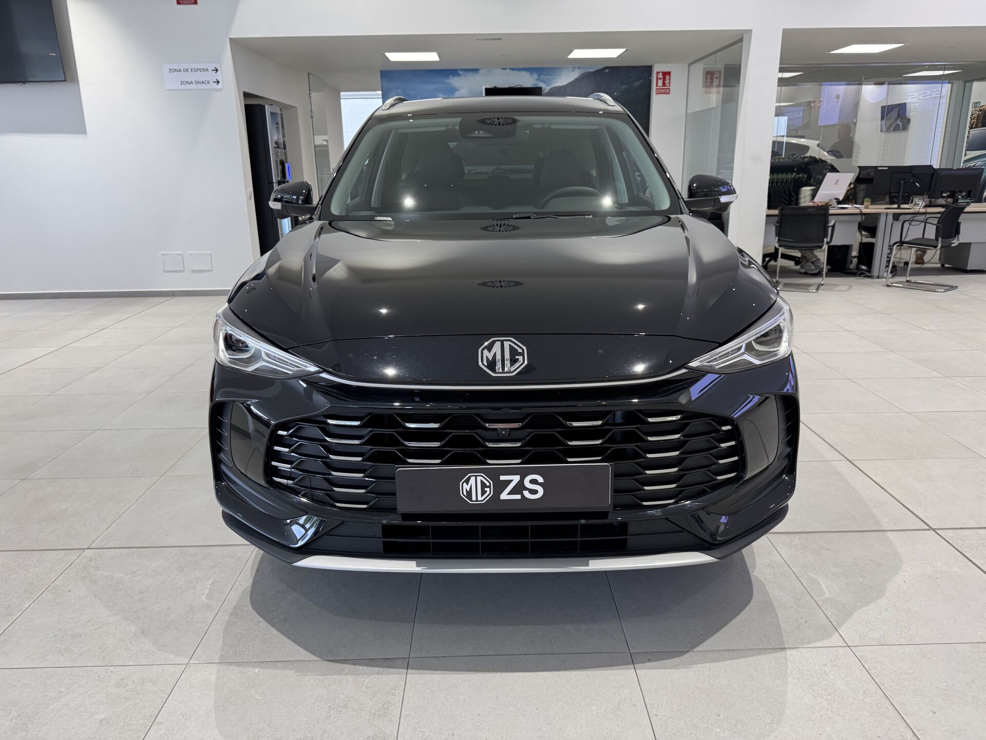 Imagen 2 de MG ZS