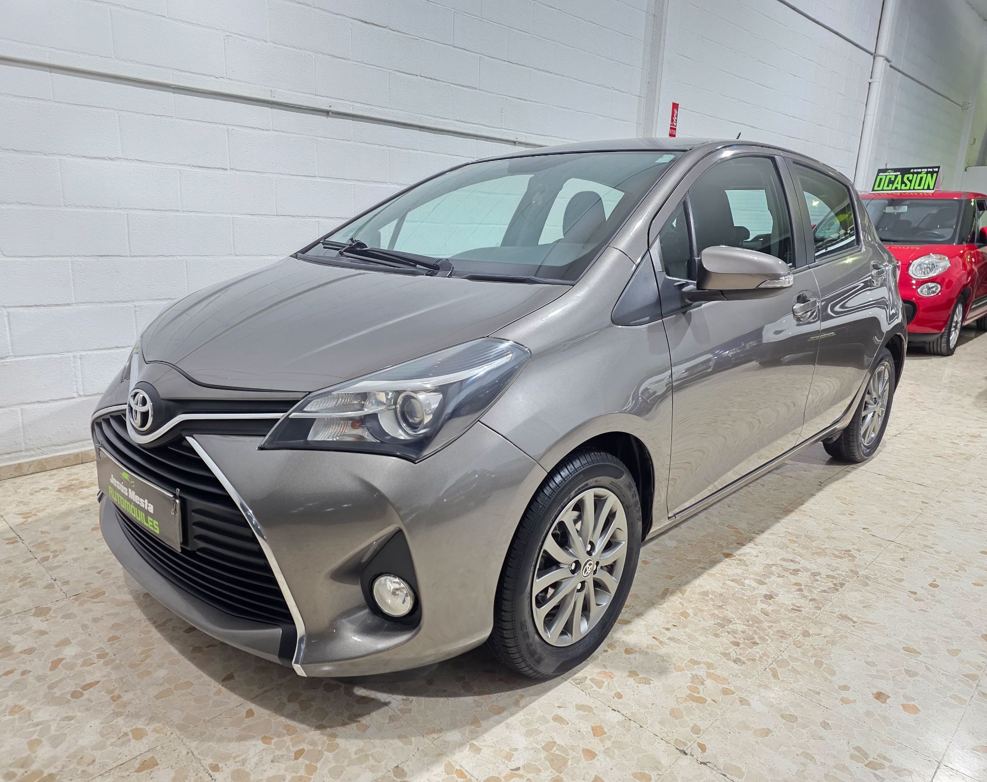 TOYOTA Yaris (1.3 Active) en Sevilla