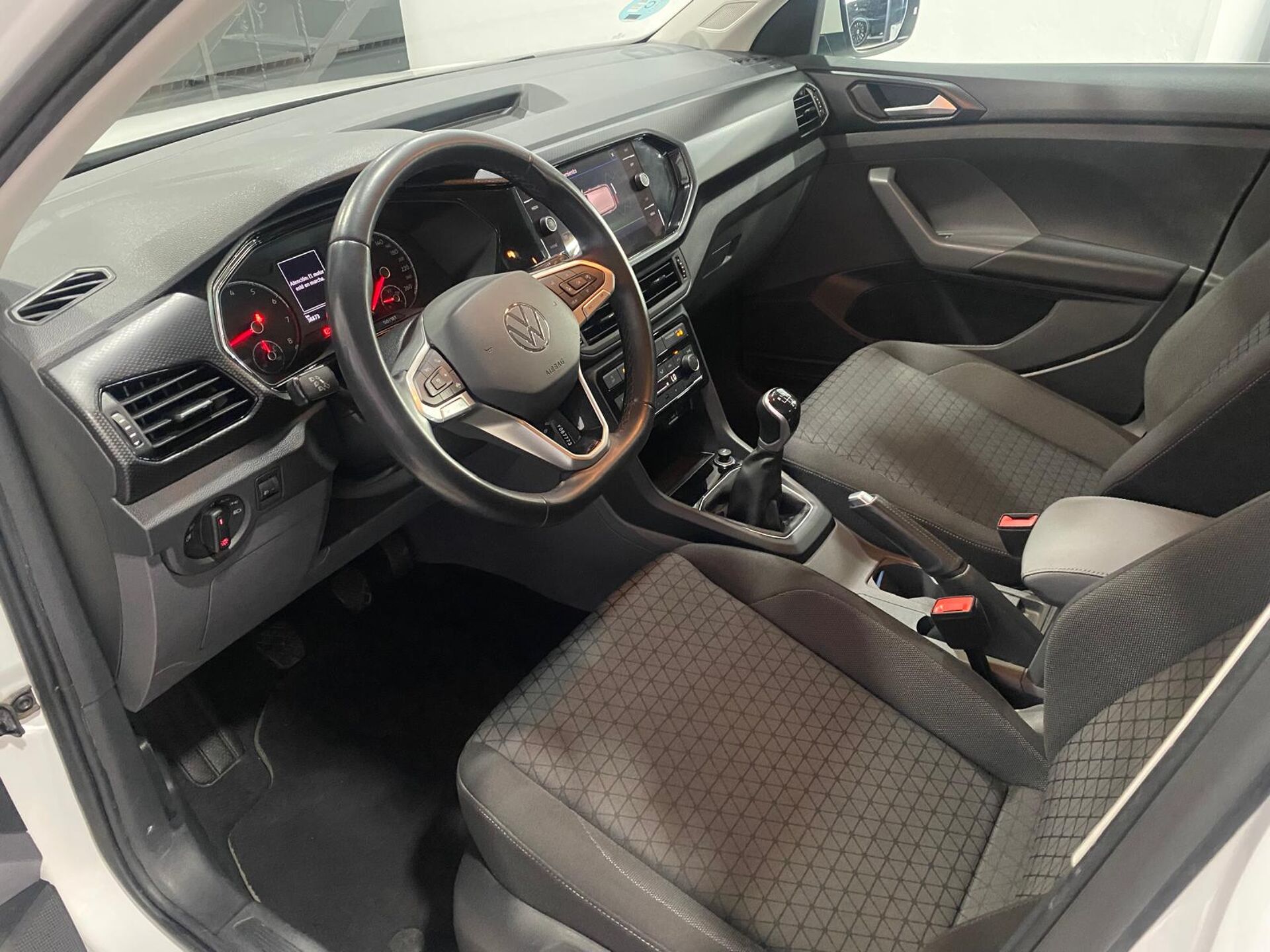 Imagen 3 de VOLKSWAGEN T-Cross