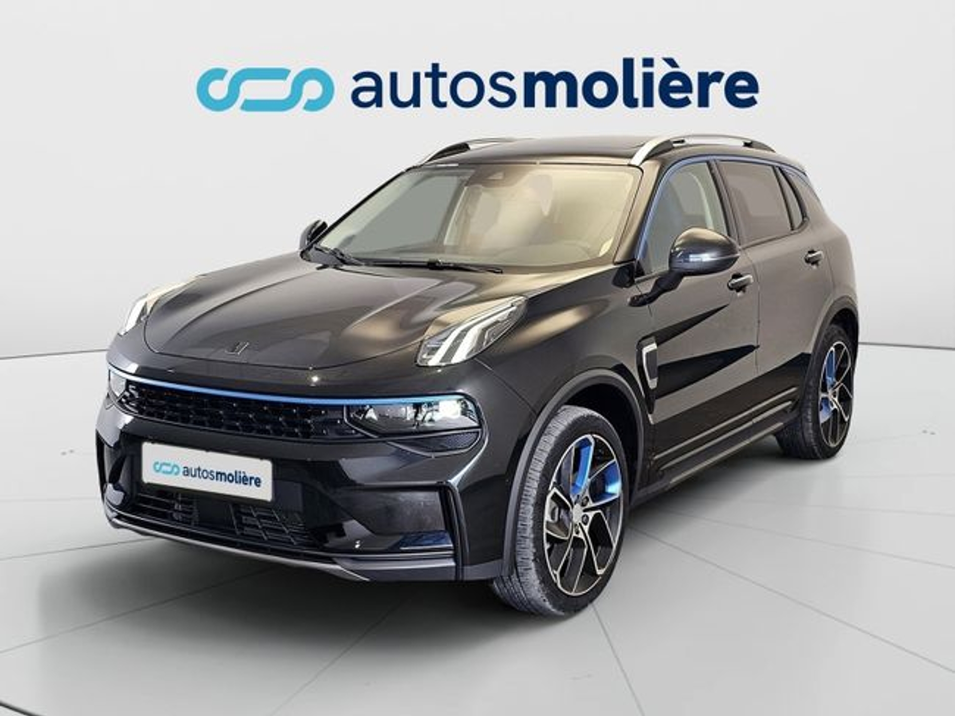 Imagen de LYNK & CO 01