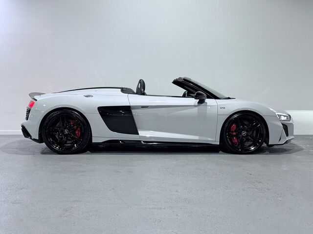 Foto del AUDI R8 Spyder 5.2 FSI V10 plus quattro S-Tronic