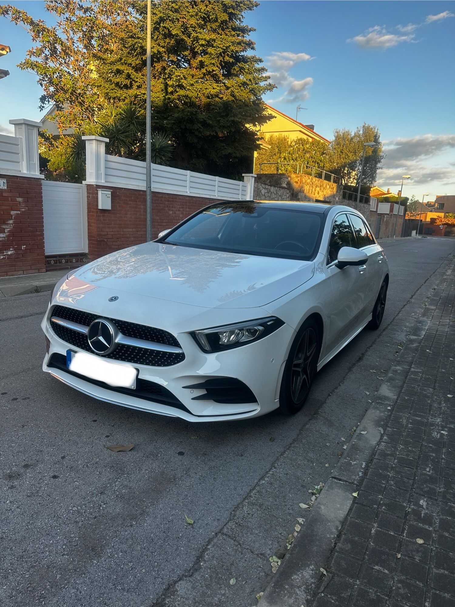 Foto del MERCEDES Clase A A 200 7G-DCT