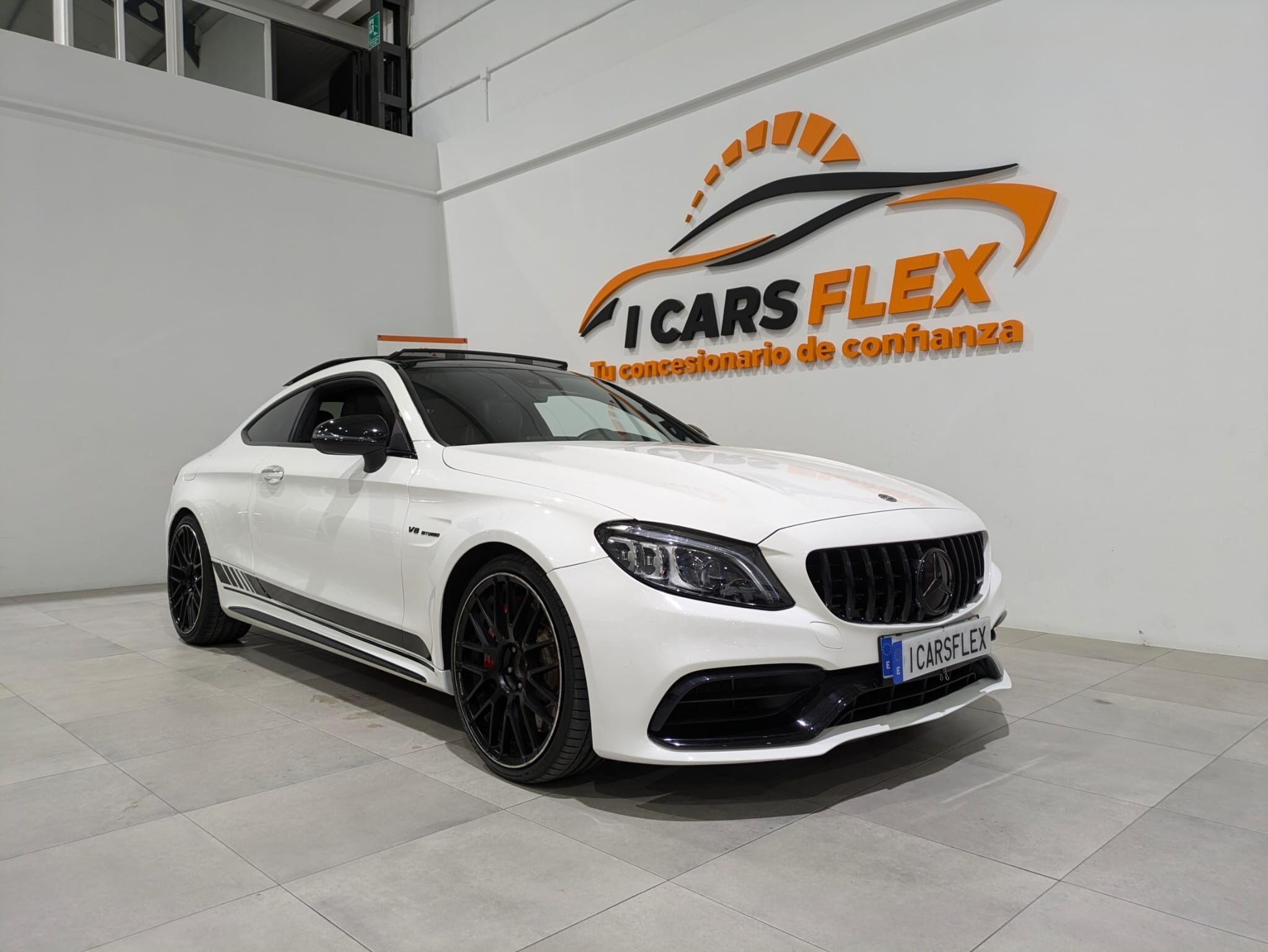MERCEDES Clase C (V8 BITURBO) en Sevilla