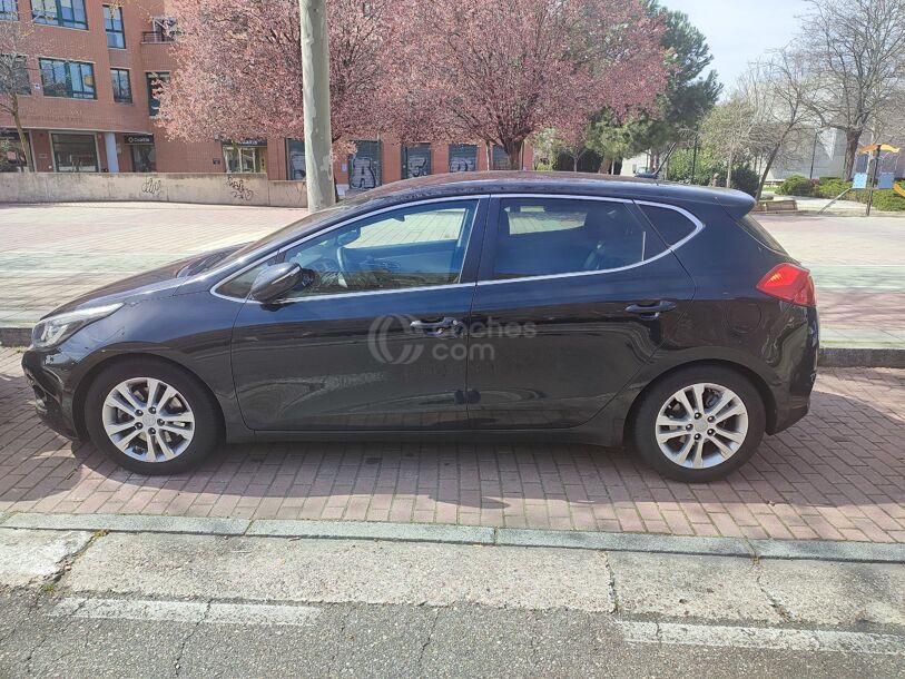 Foto del KIA Ceed Cee´d 1.6CRDi Eco-Dynamics x-Tech