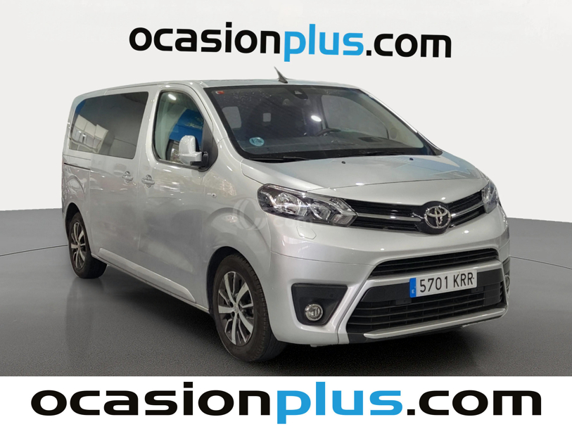 Foto del TOYOTA Proace Verso Family Medio 2.0D 8pl. Advance+Pack 150