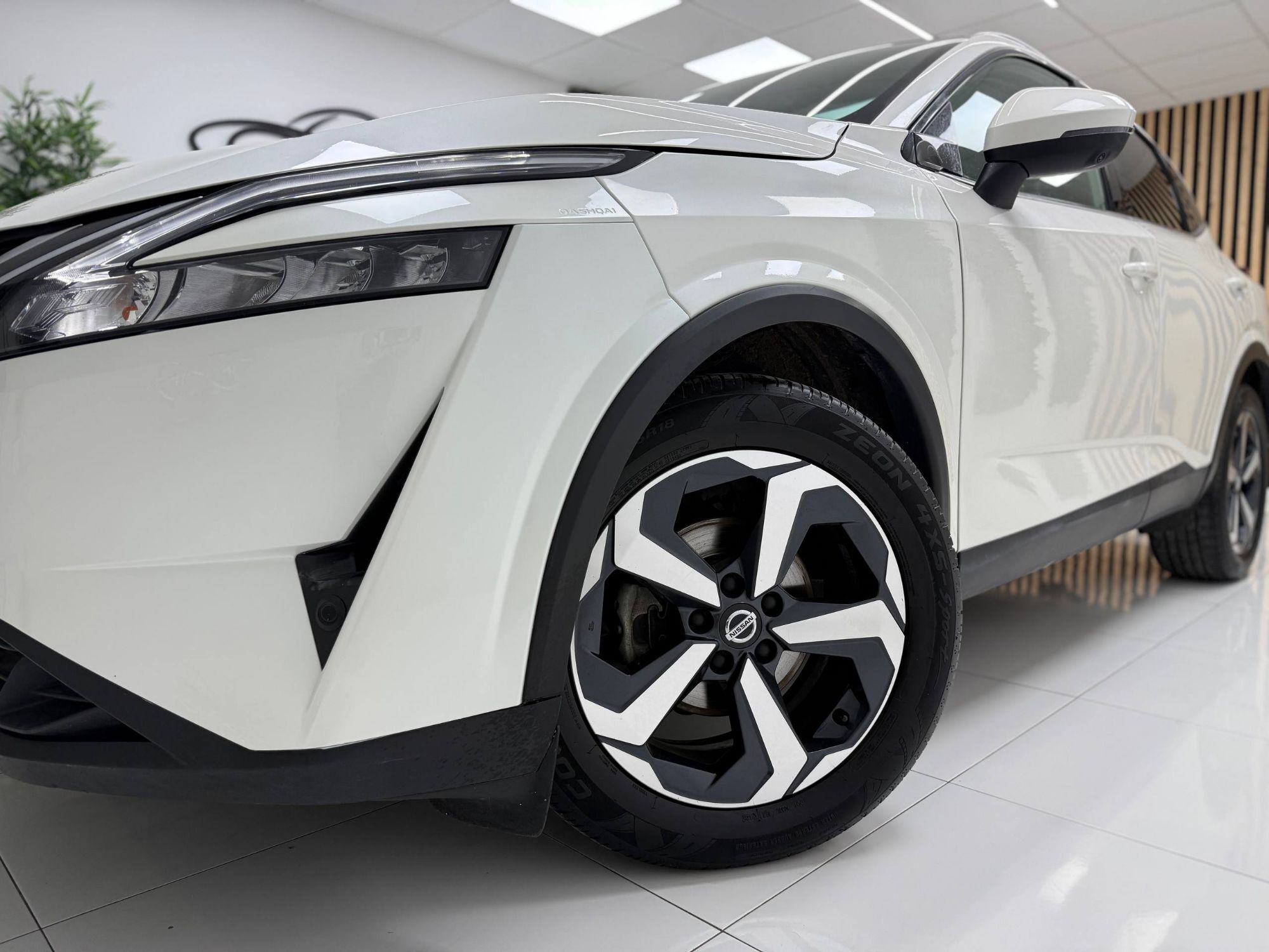 Foto del NISSAN Qashqai 1.3 DIG-T mHEV 12V N-Connecta 4x2 103kW