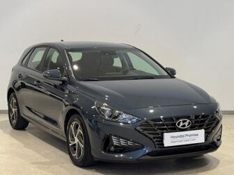 Imagen de HYUNDAI i30 1.0 TGDI Klass LR 48V 120