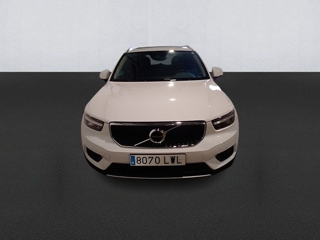 Foto del VOLVO XC40 T2 Momentum Pro Aut.