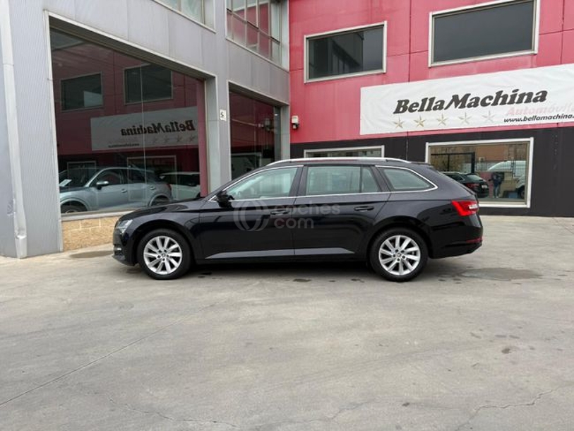 Foto del SKODA Superb Combi 2.0TDI AdBlue Ambition DSG 110kW