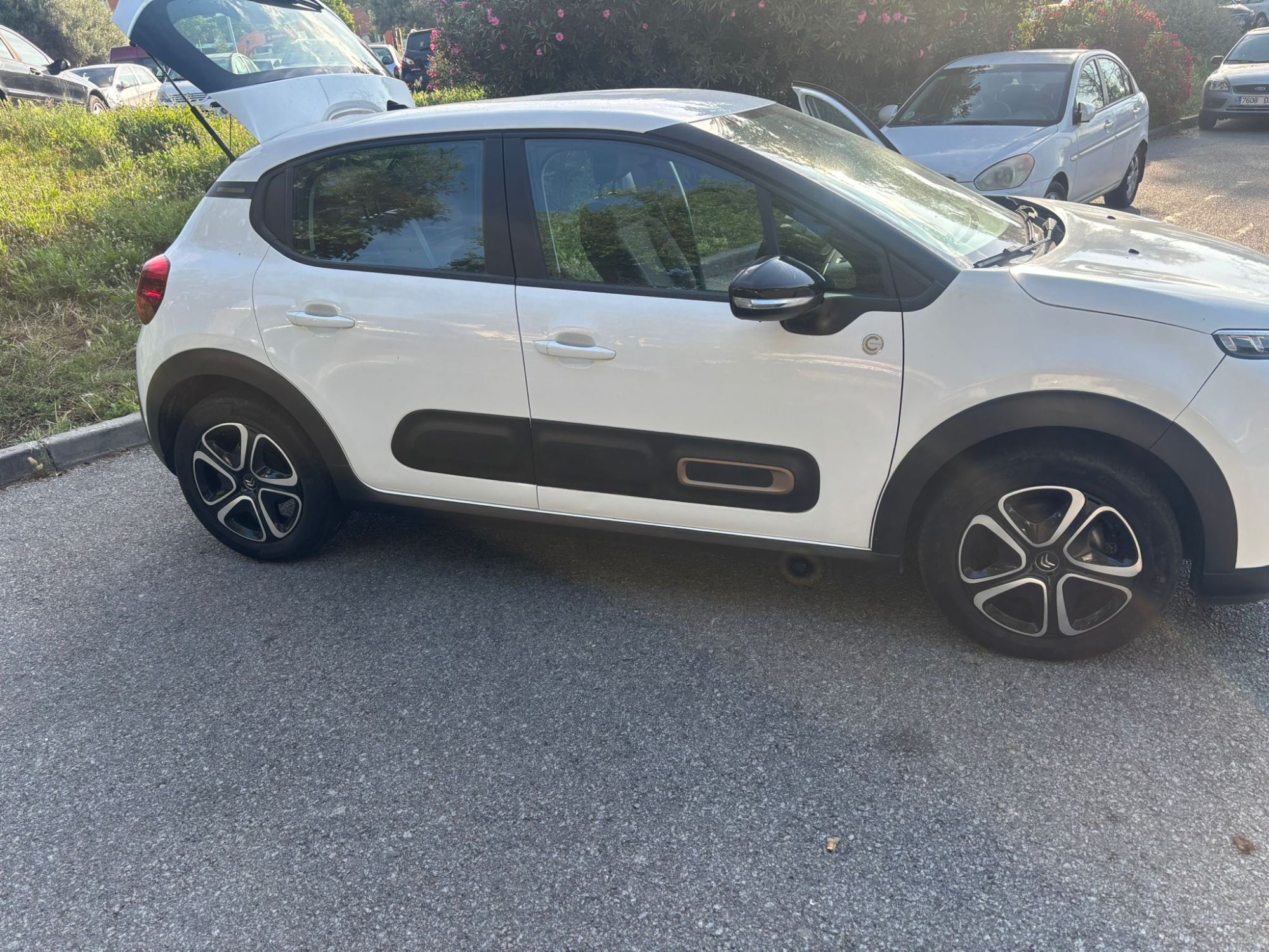 Foto del CITROEN C3 1.5BlueHDi S&S C-Series 100