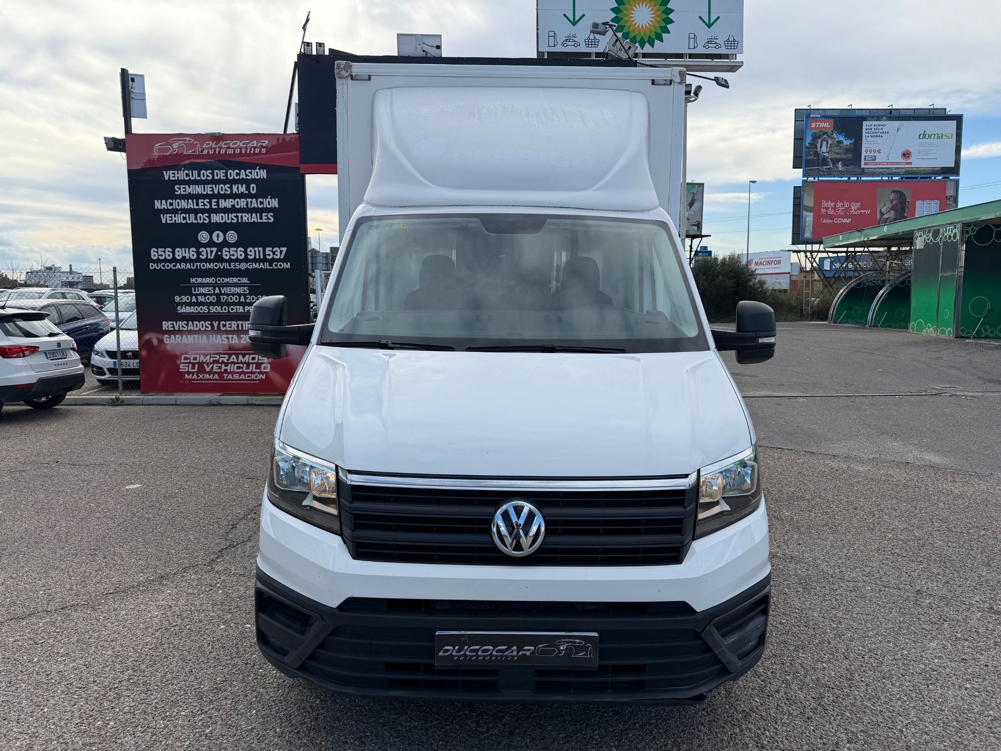 Foto del VOLKSWAGEN Crafter Ch. Cb. Carrozado 2.0TDI SCR Box 35 BL L4 103kW