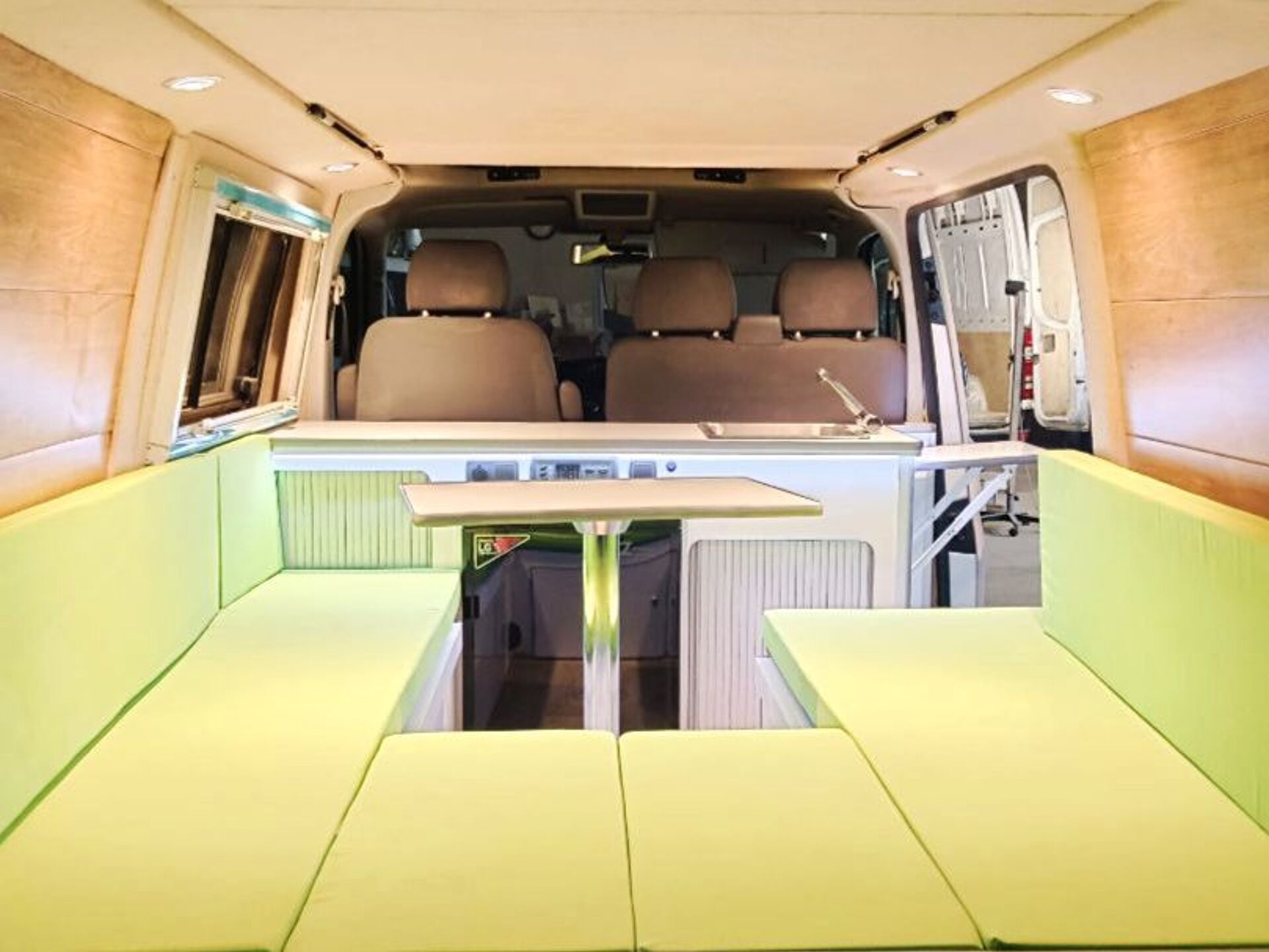 Imagen 2 de VOLKSWAGEN California Comercial