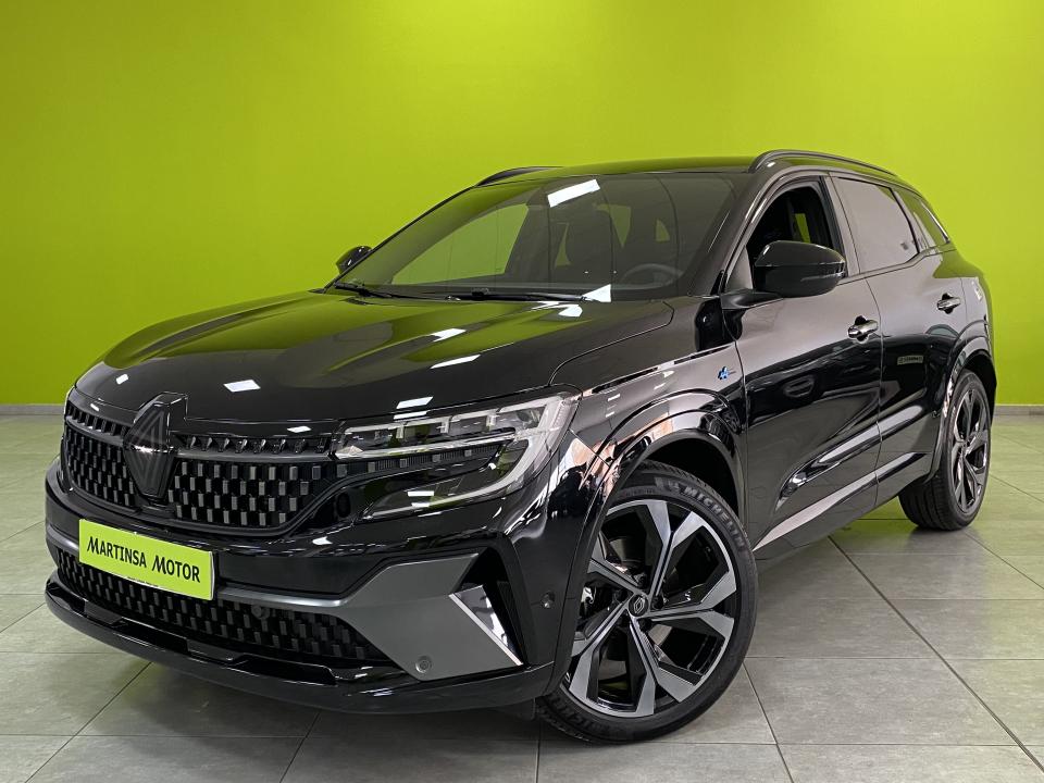 RENAULT Austral (Austral Esprit Alpine E-Tech 200CV Auto HEV) en Málaga