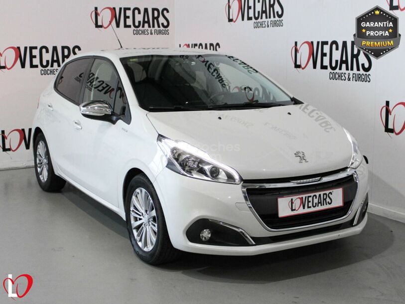 Foto del PEUGEOT 208 1.2 PureTech Style 82