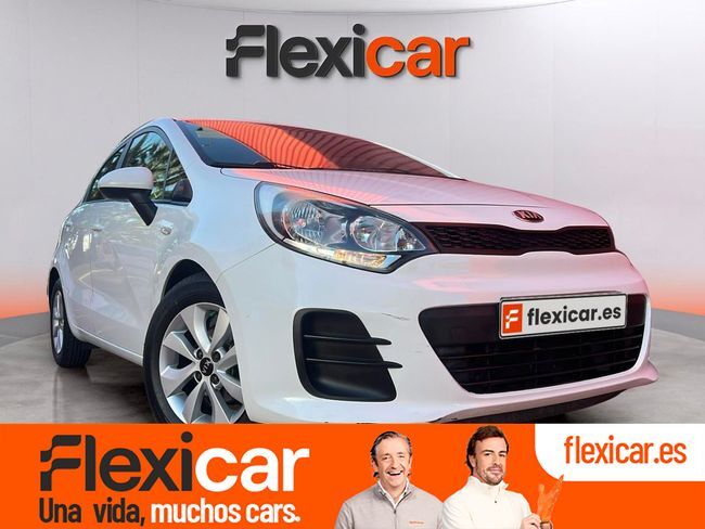 KIA Rio (1.2 CVVT 84CV Concept) en Tarragona