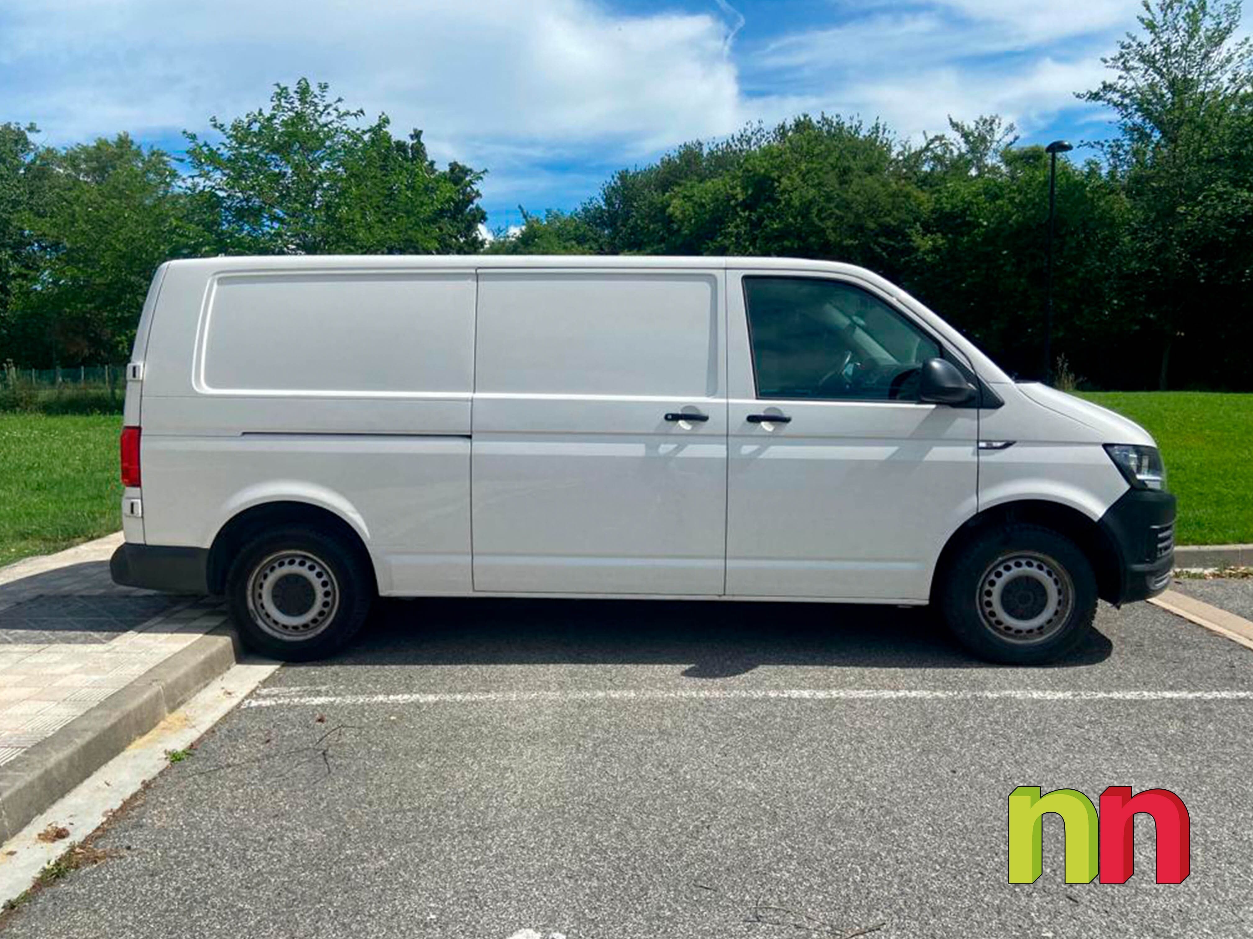 Foto del VOLKSWAGEN Transporter Furgón 2.0TDI SCR BMT Largo 110kW