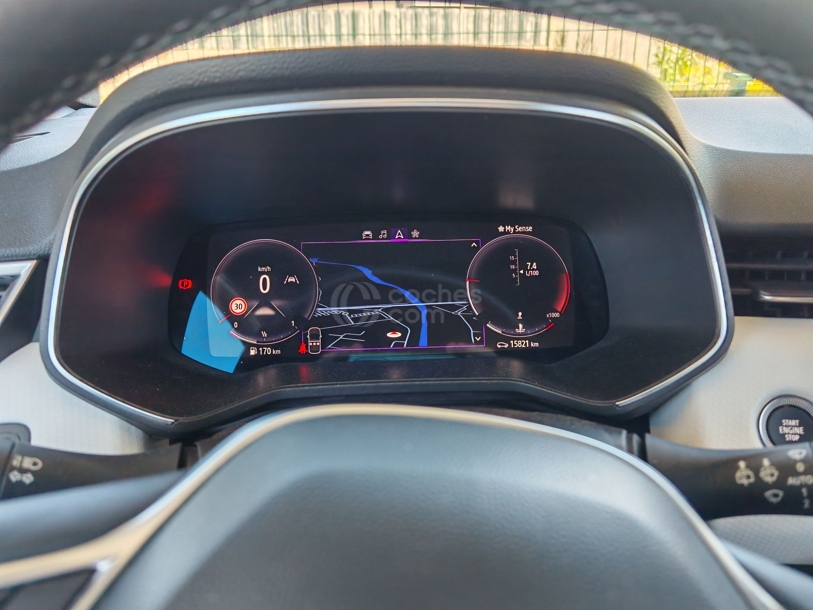 Foto del RENAULT Clio TCe Techno 67kW